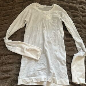 Lululemon Swiftly Tech Long Sleeve Size 2 White
